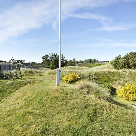 Holiday home Bl374-blokhus-vagerfedet-10 *